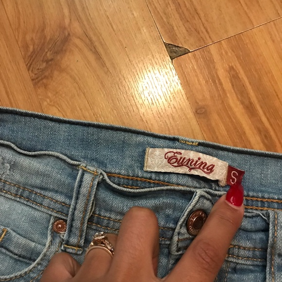 Distressed Shorts - Picture 3 of 4